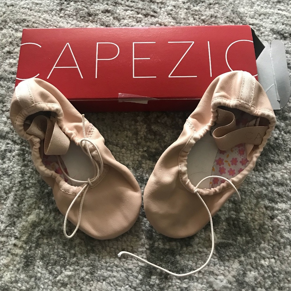 Capezio Daisy 205 Ballet Shoe (Toddler/Little Kid)